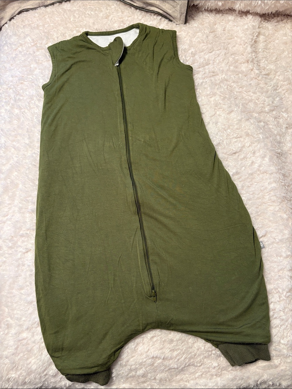 Kyte Baby SleepSack Sleep Walker Bag in Olive Green 6-18m size Medium 1.0 Tog